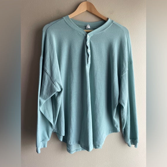 Wishlist Tops - Wishlist Women Blue Top Size S/M Long Sleeve